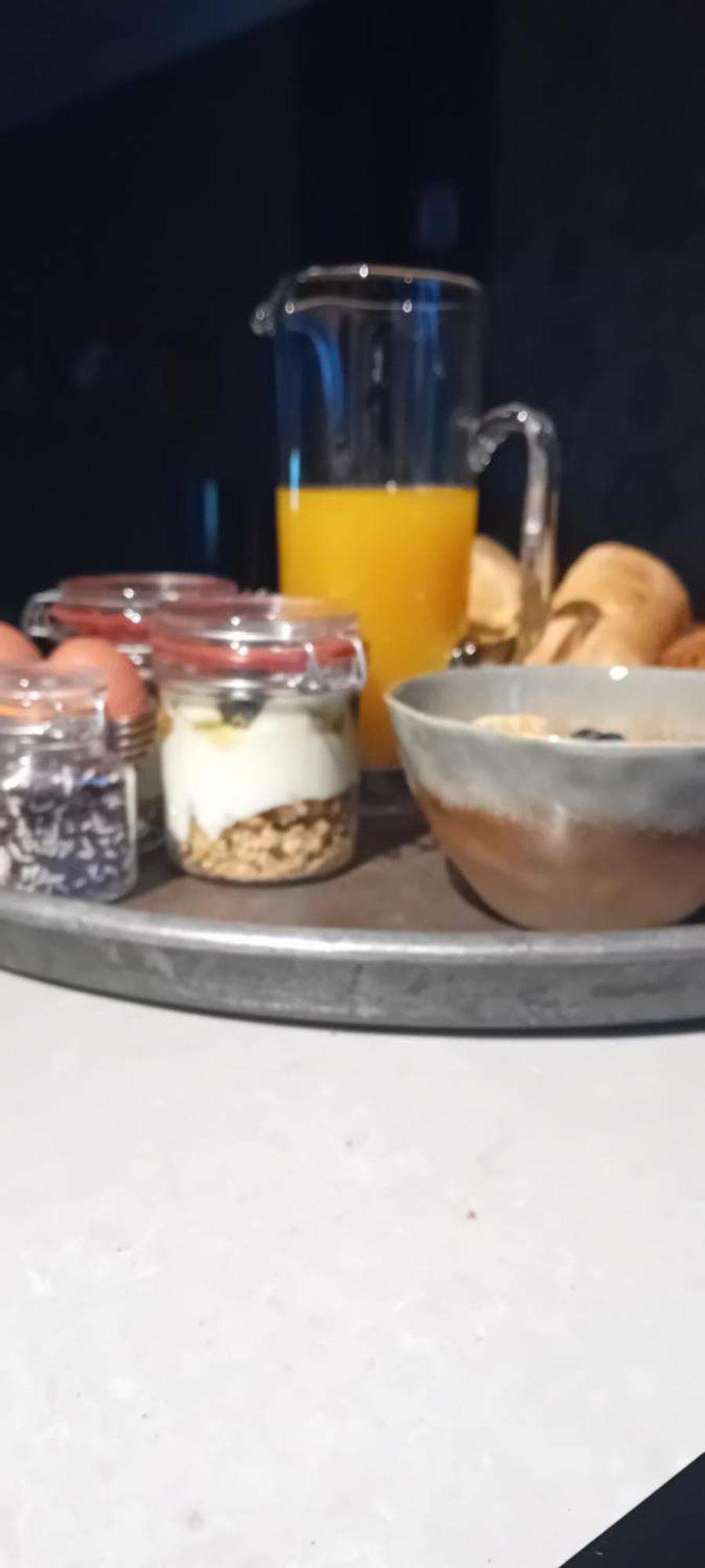 B&B Typisch Lelies Liessel Exteriör bild